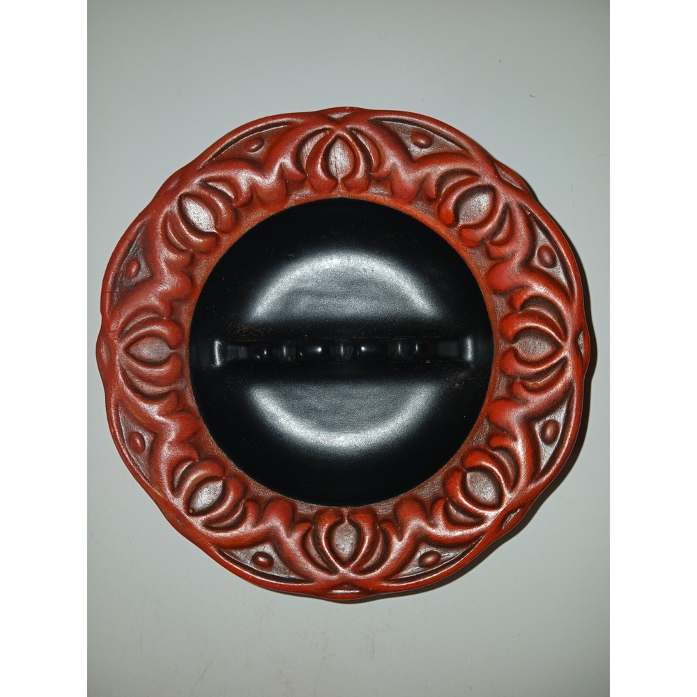 EUC Vintage Haeger Red filigree And Black Pottery Ashtray. No Chips Or Dings